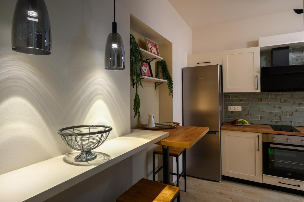 Vicanti Luxury Apartment