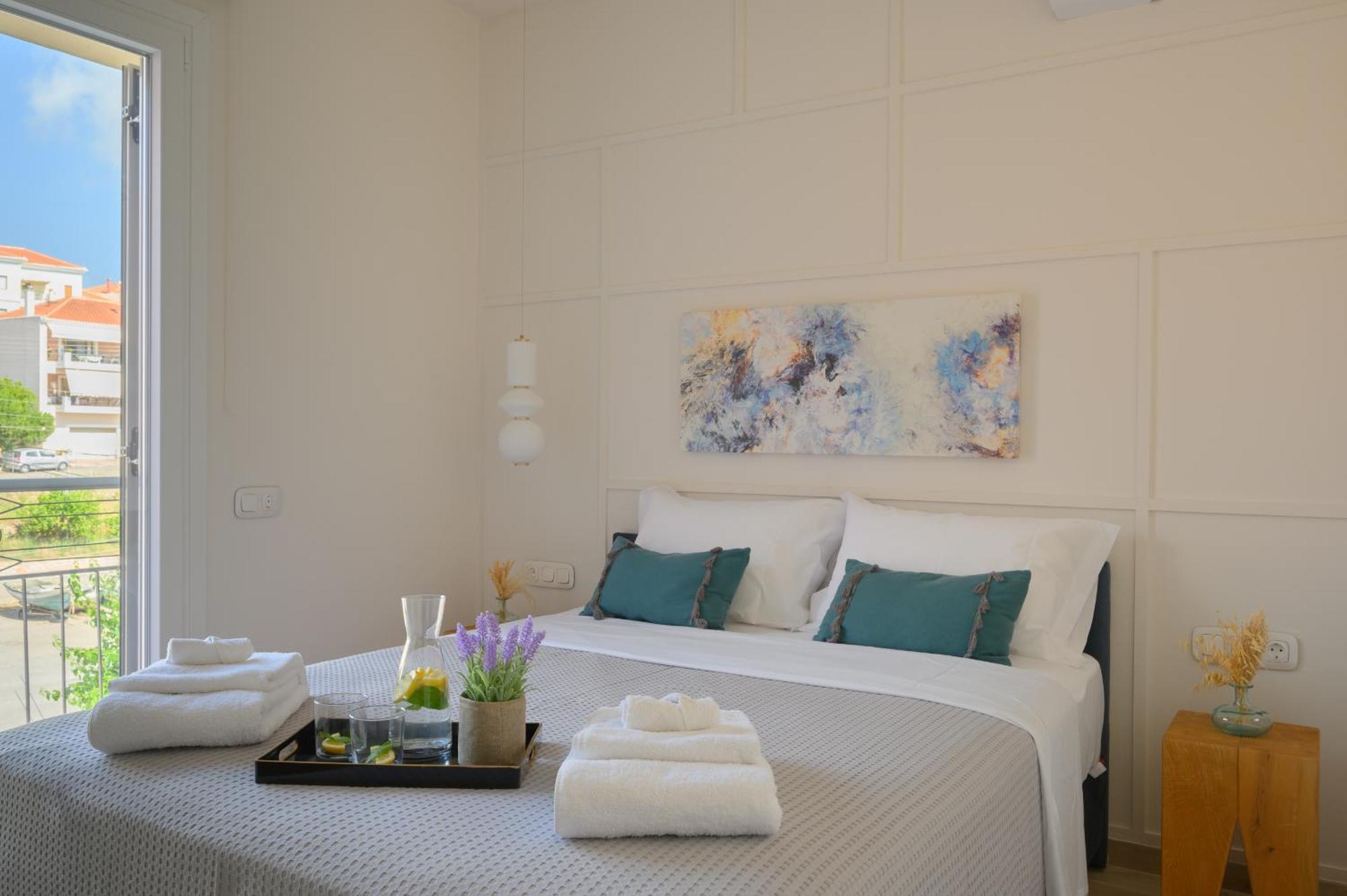 Vicanti Luxury Pylos