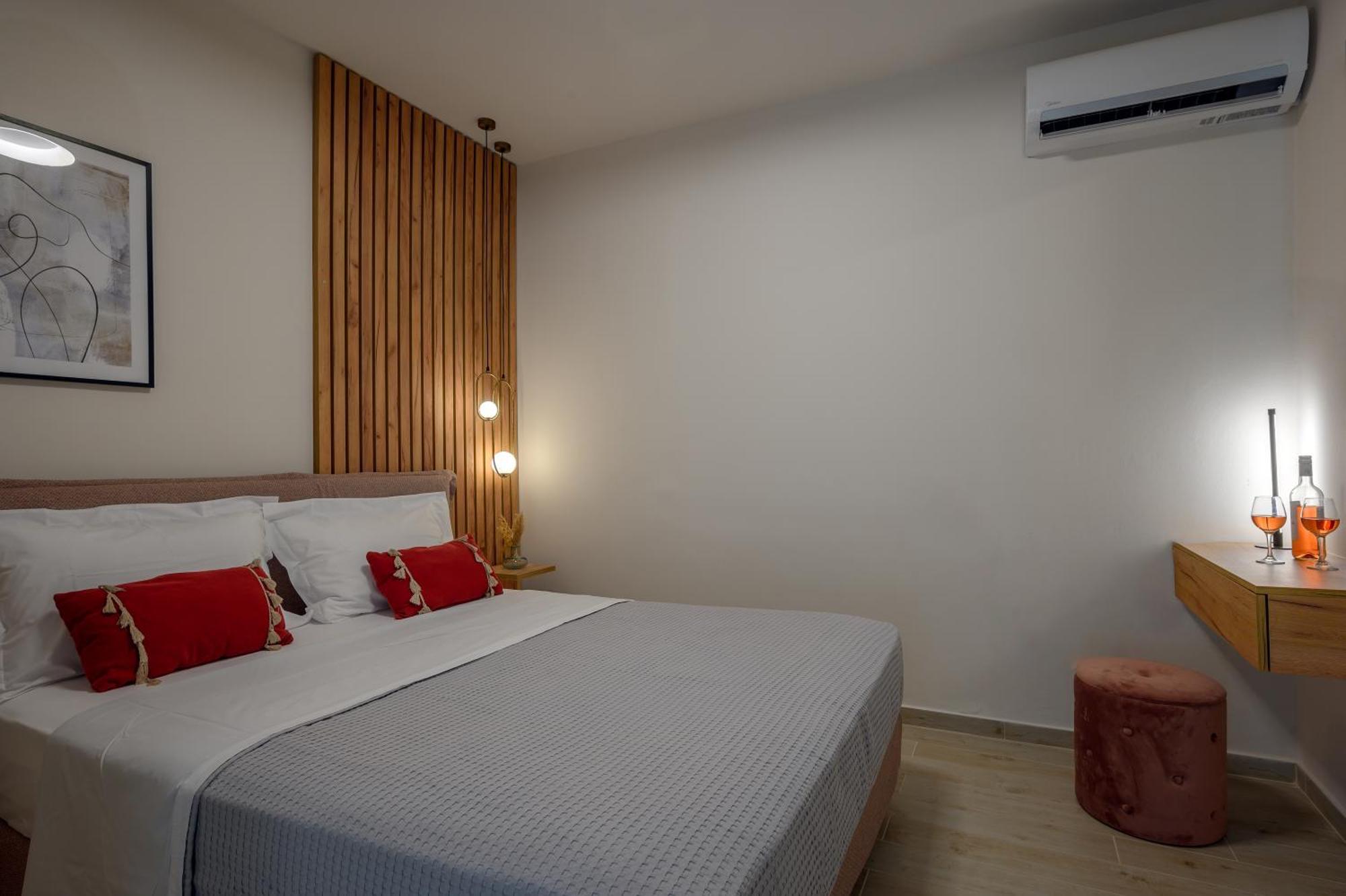 Vicanti Luxury Apartment Pylos